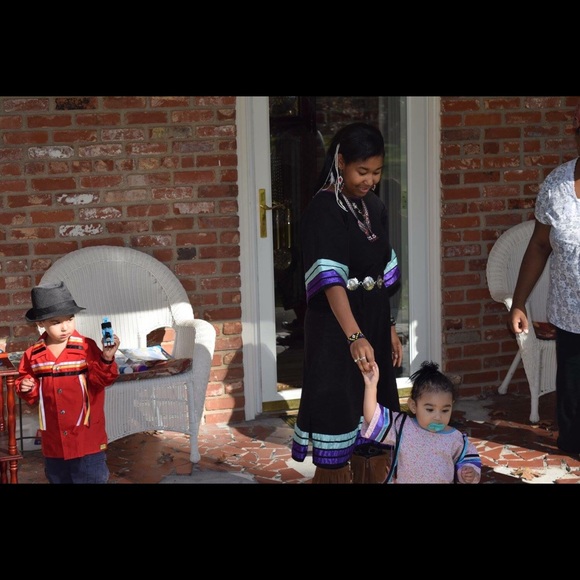 Meet your Posher, Aziza - Picture 2 of 9